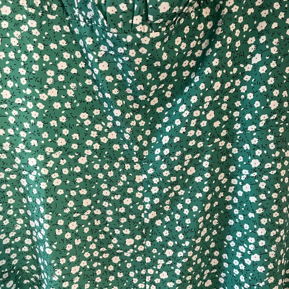 Romper - Picture 5 of 6